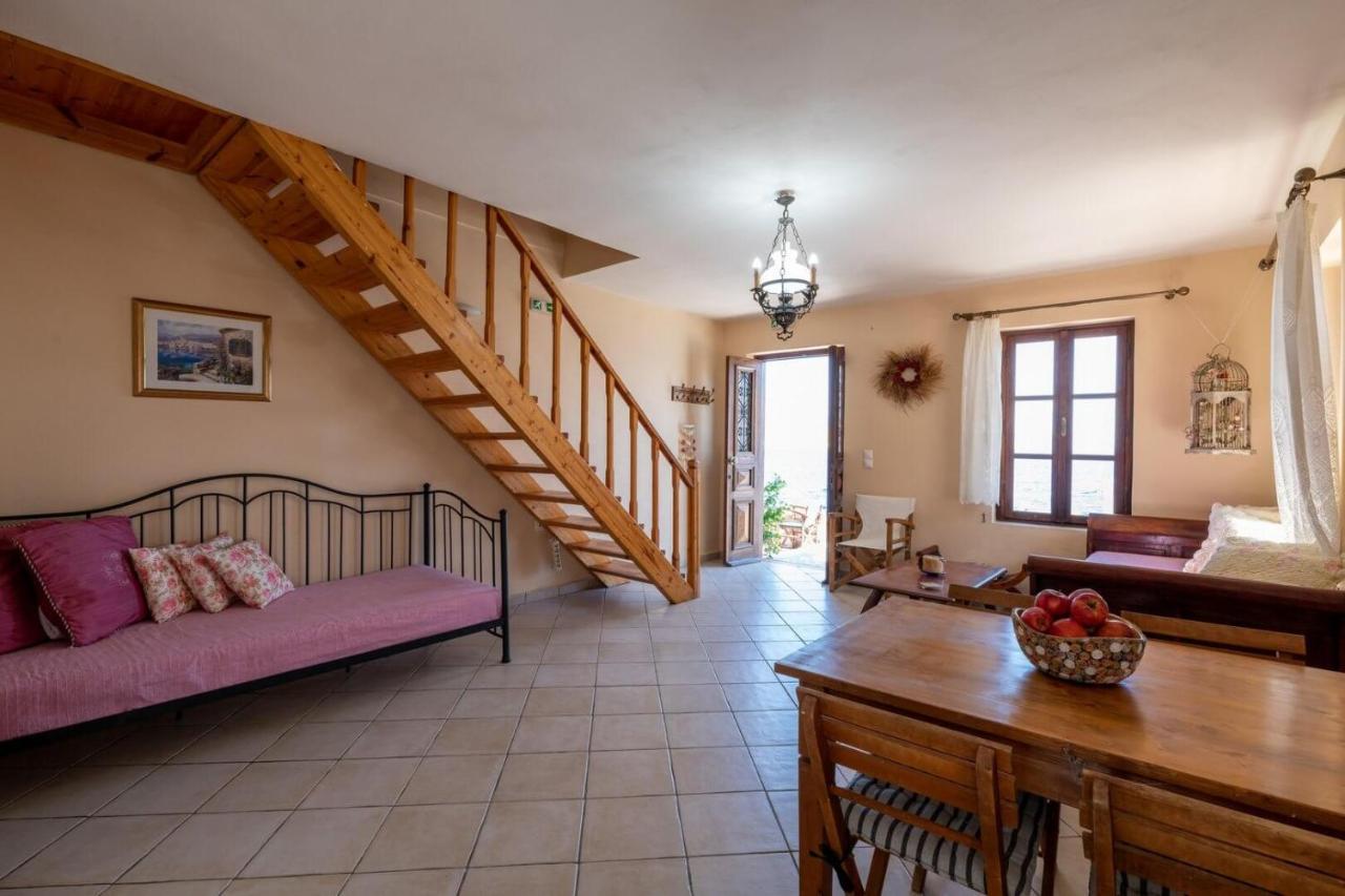 Villa Leleka Chalki Town Ngoại thất bức ảnh